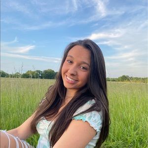 Meet your Posher, Lily